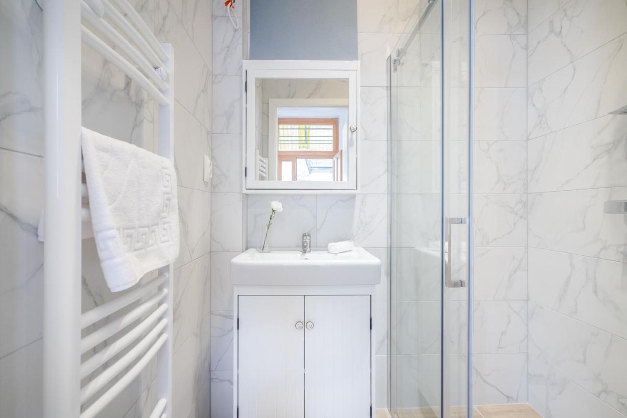 Bpr Blooming Design Home With A/C Budapest Esterno foto